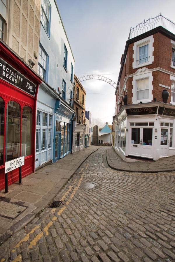 Wonderful West End - Parking Inc Apartment Folkestone Bagian luar foto